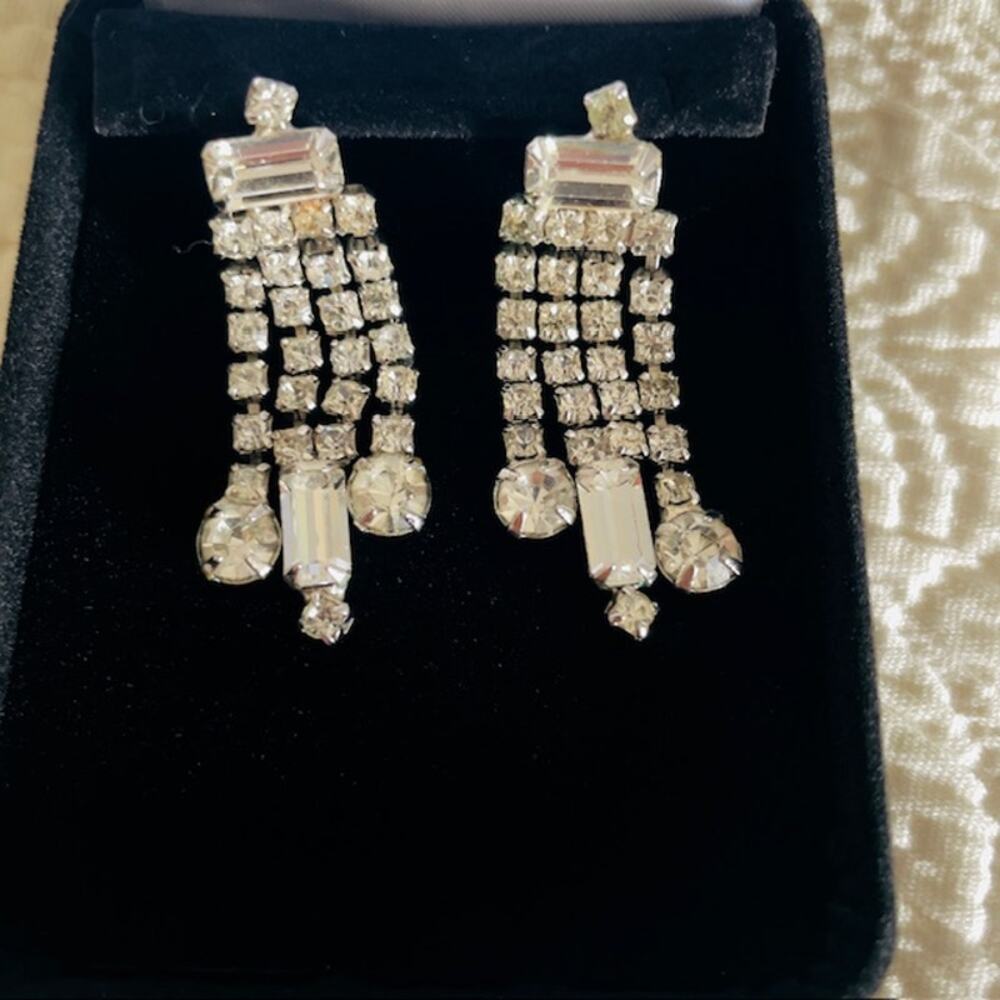 Vintage 1950s-60s Emerald Cut Rhinestone Earrings Glam Elegant Old Hollywood